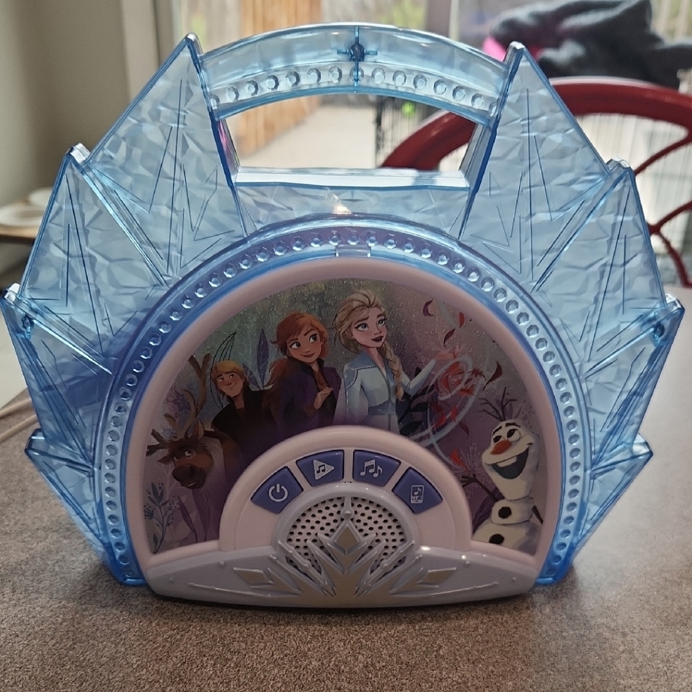 Frozen Themed Blue Music Player for Kids